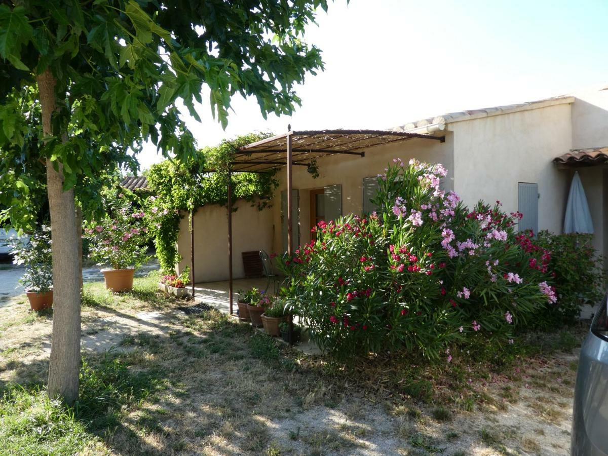 Hostal Les Biguieres Maubec  Exterior foto